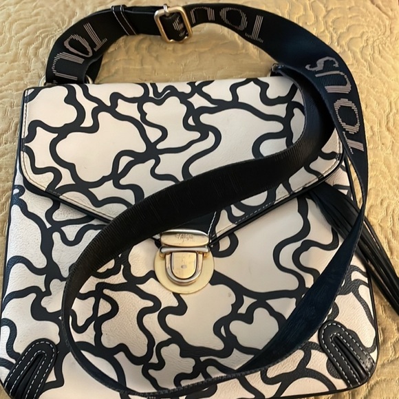 TOUS Kaos Black and Cream Crossbody Bag Adjustable Strap - Picture 2 of 11